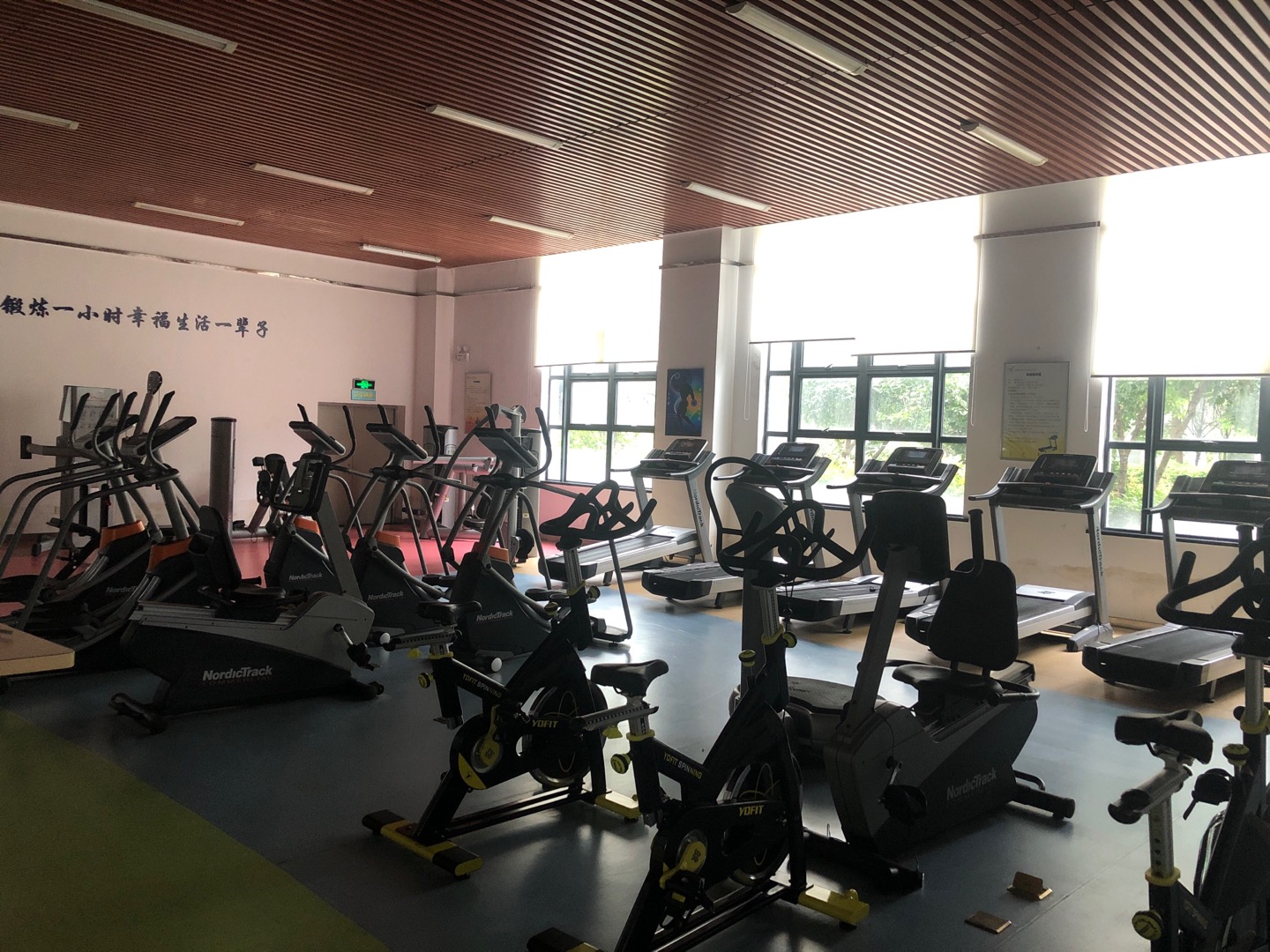 夏陽街道百姓健身房