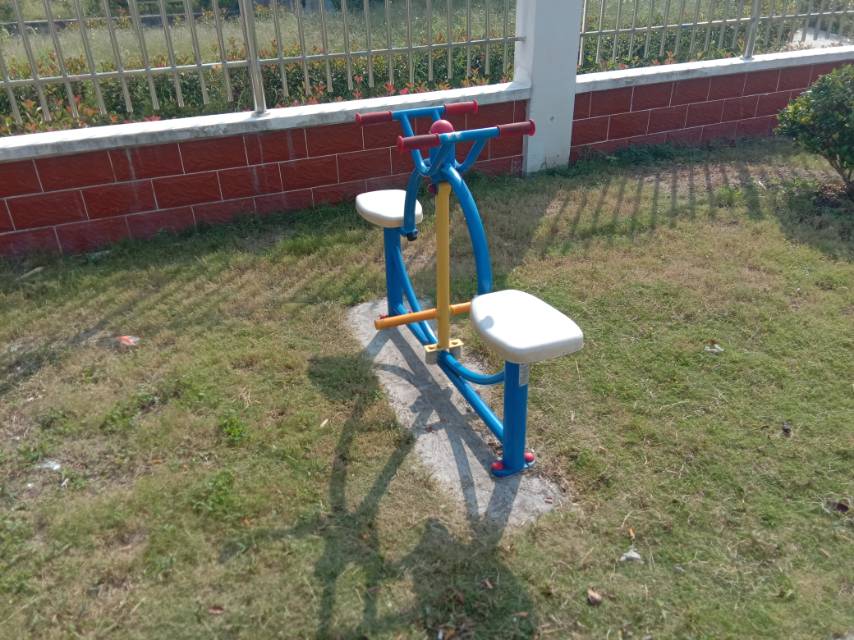 下肢康復(fù)器