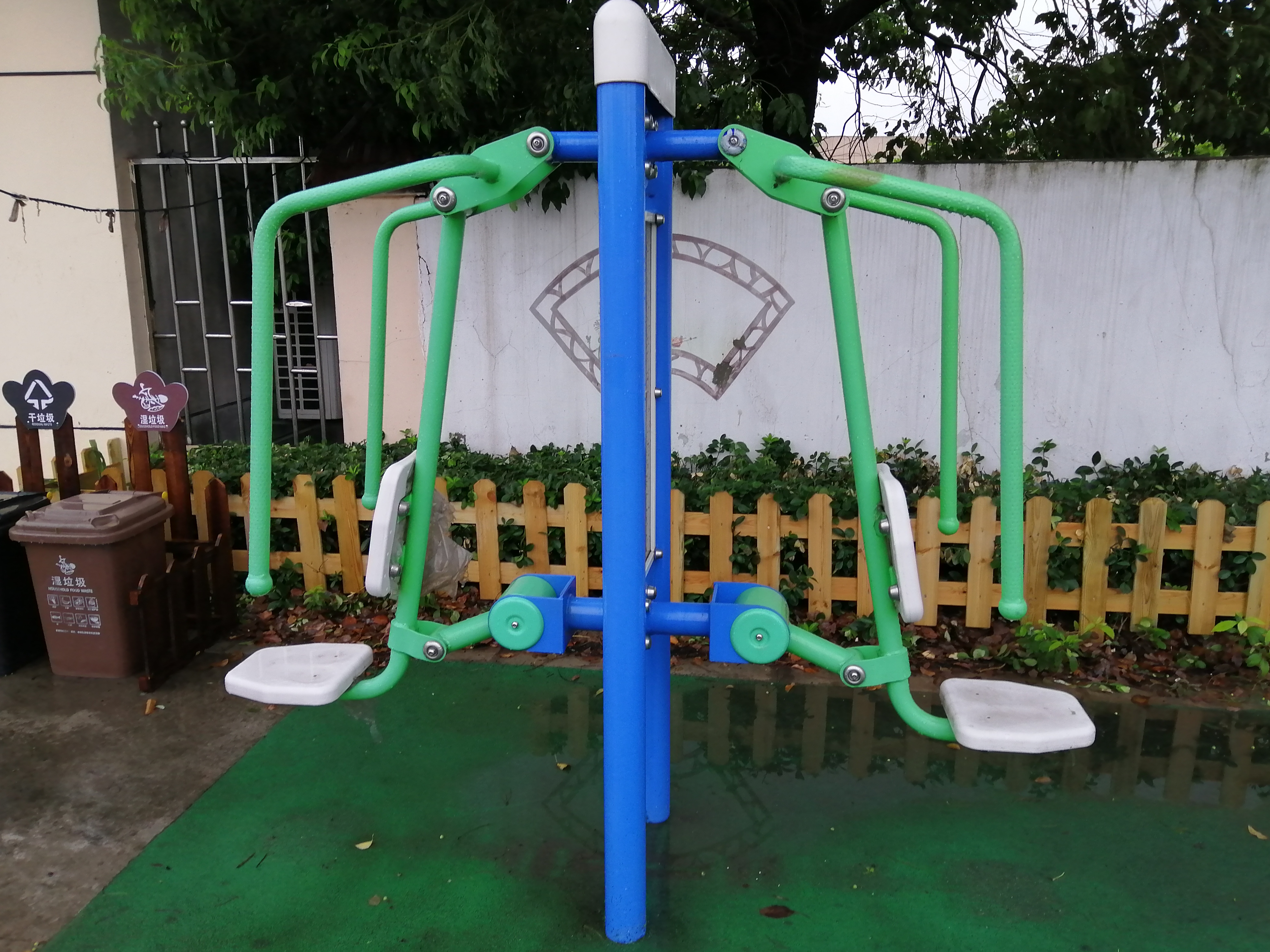 雙立柱推力訓練器