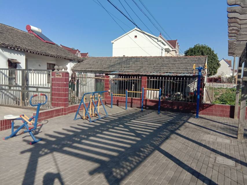 紅三村12組438號前健身路徑