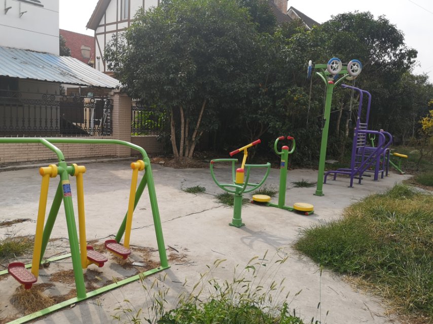 航頭居委健身苑點富田