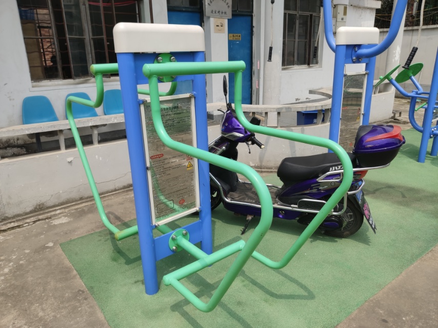 雙立柱曲臂訓(xùn)練器