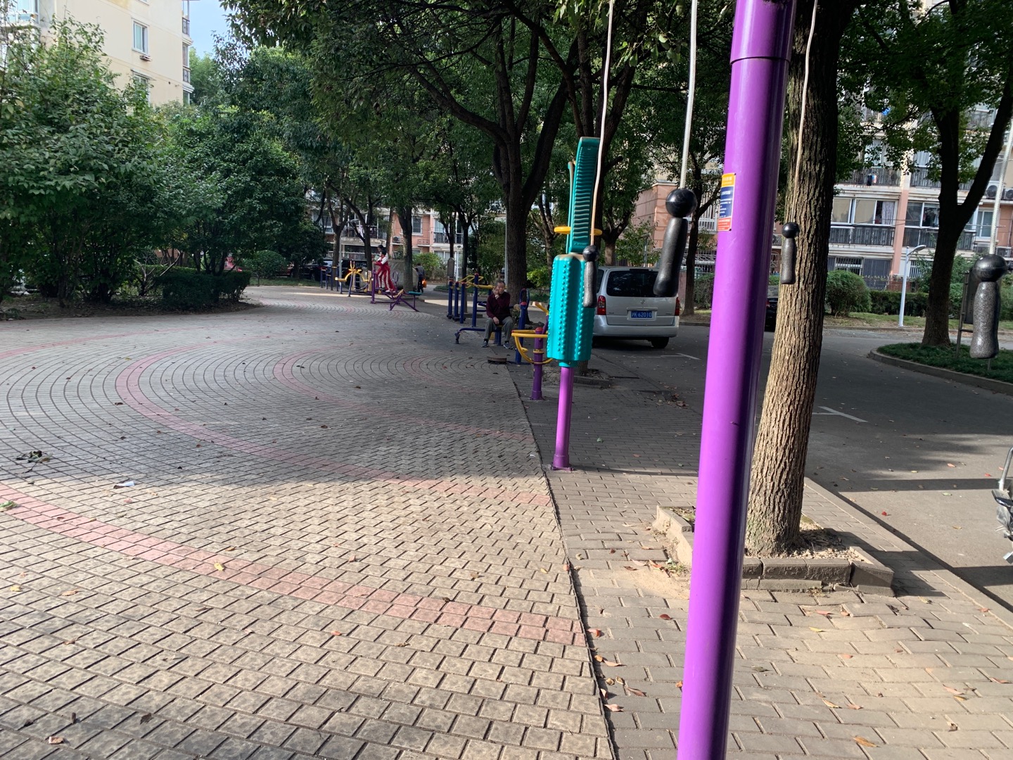 牟平居委金舟苑市民益智健身點