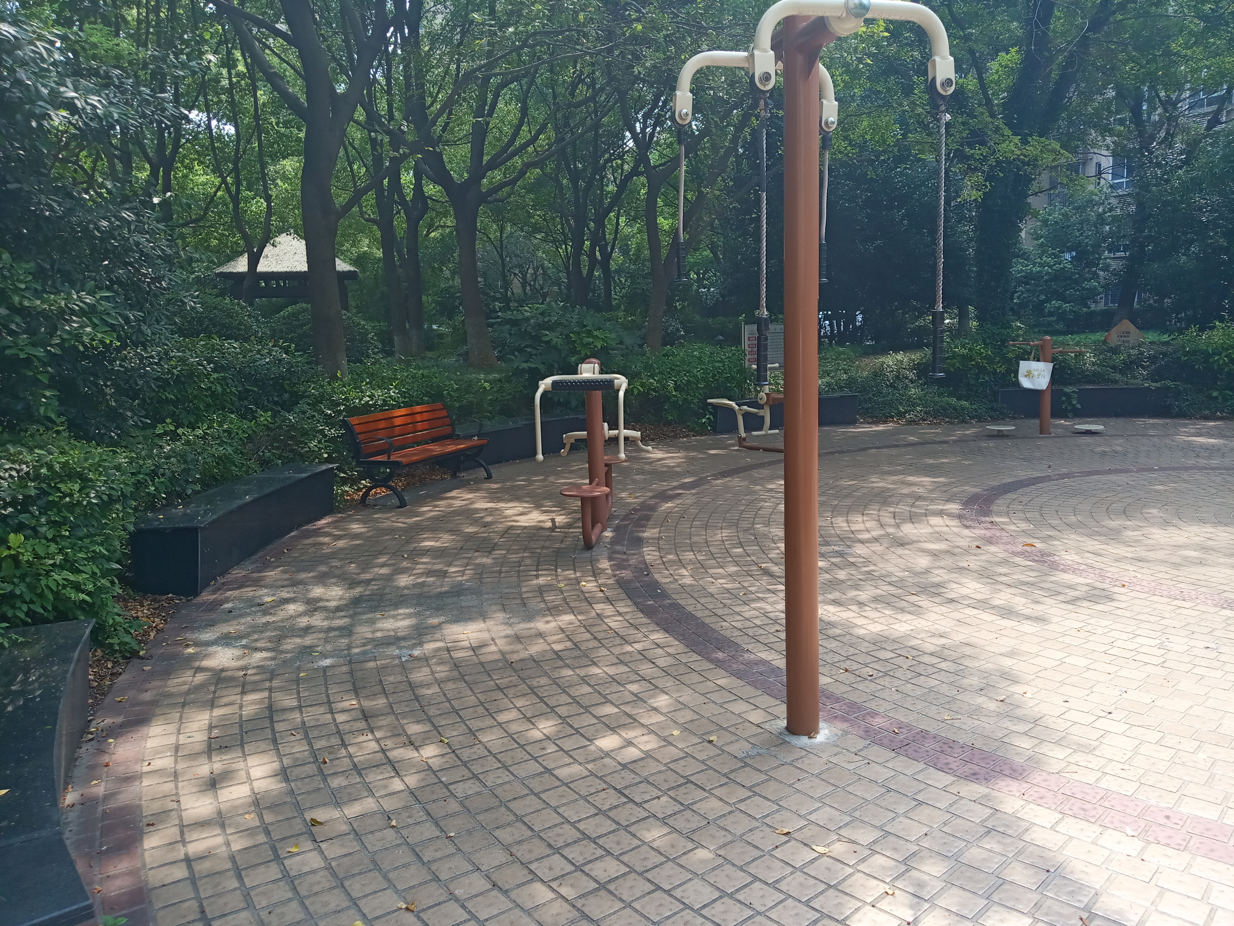 平吉五村居委E健身苑點(diǎn)