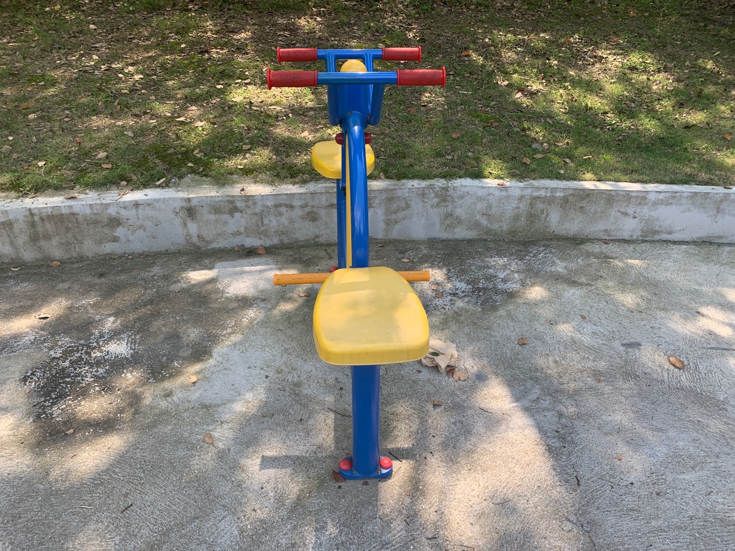 下肢康復(fù)器