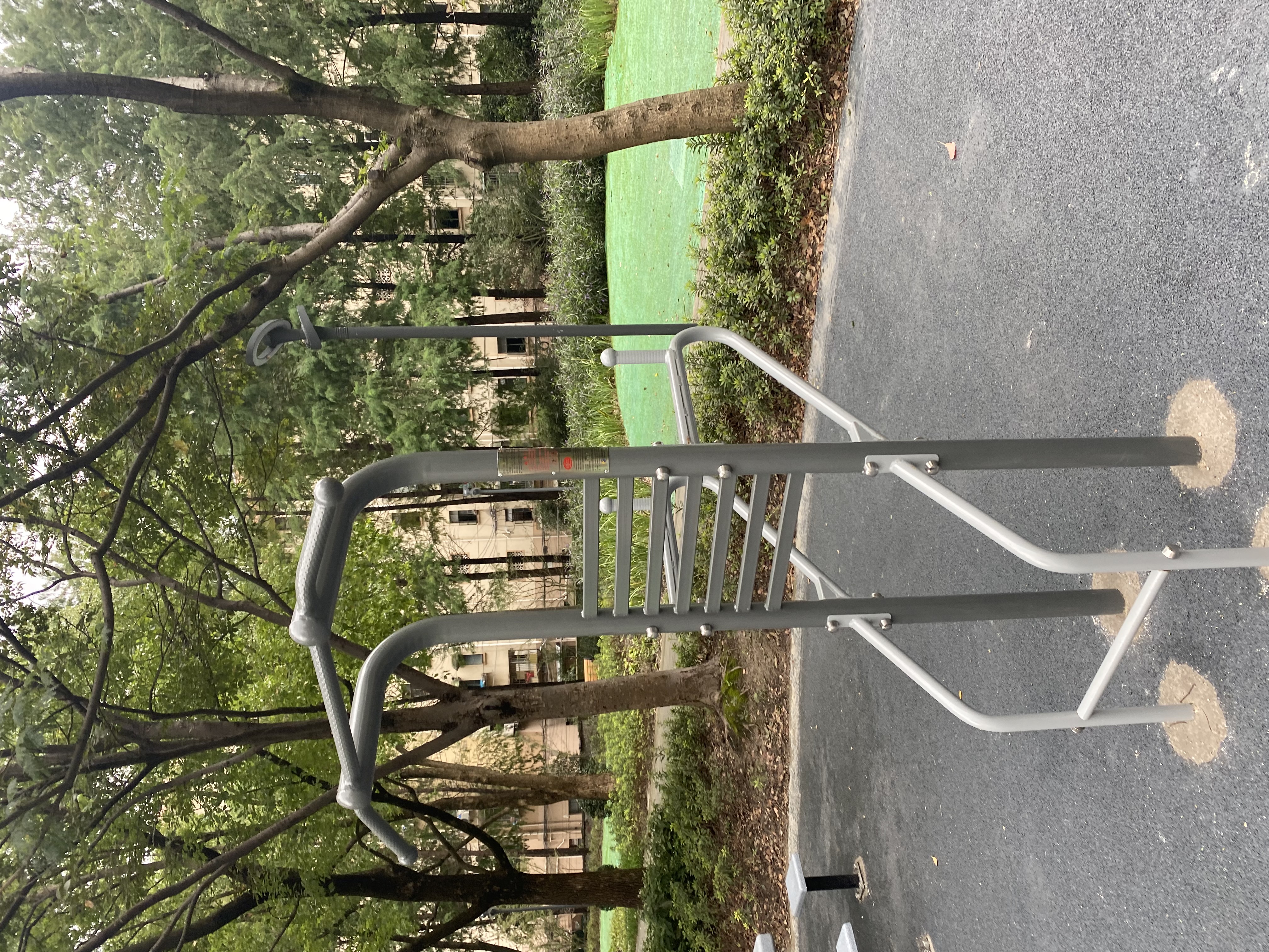 多功能訓(xùn)練器