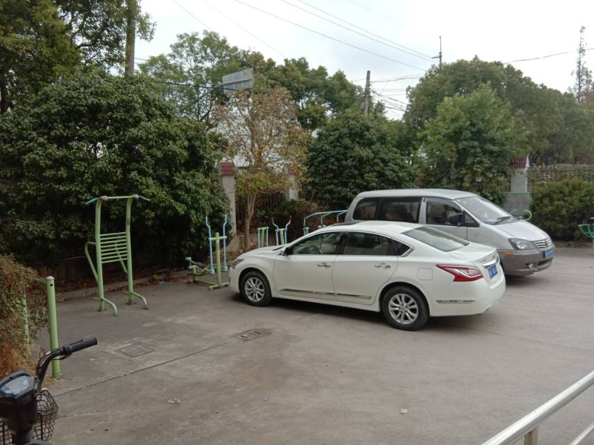 牌樓老年活動(dòng)室室外健身點(diǎn)