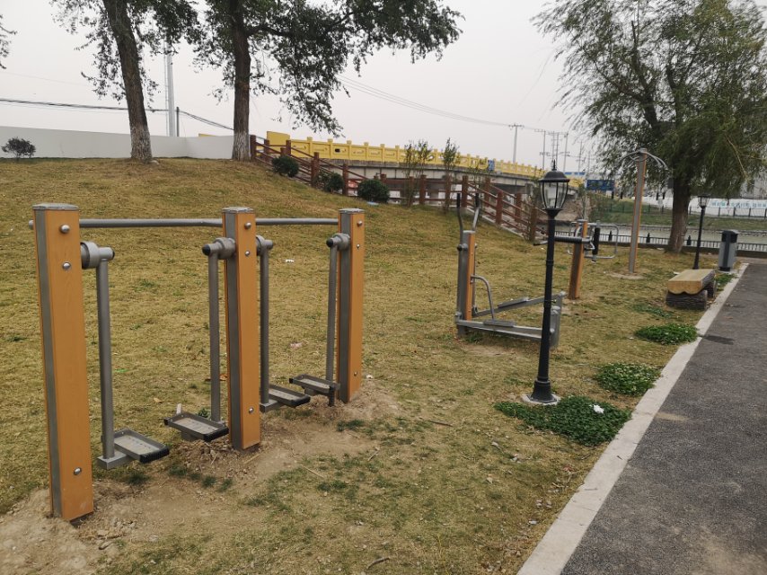 航東村三組健身苑點