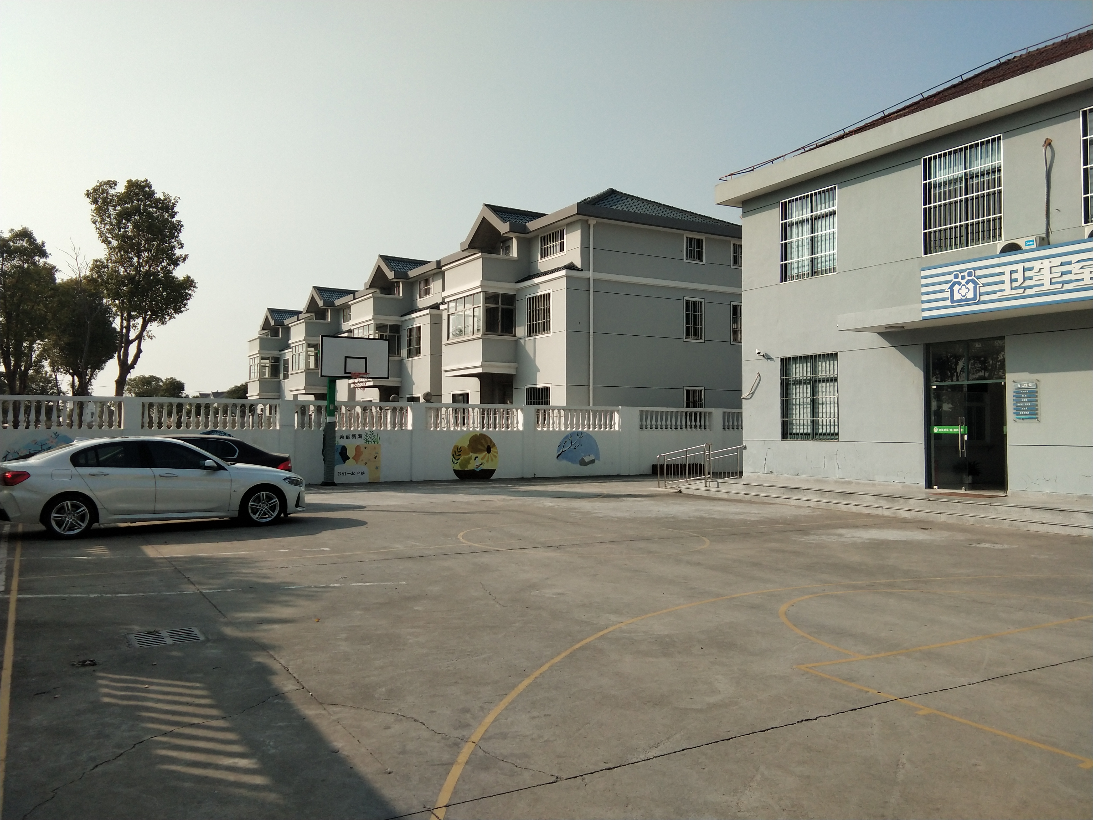 新南村籃球場(chǎng)