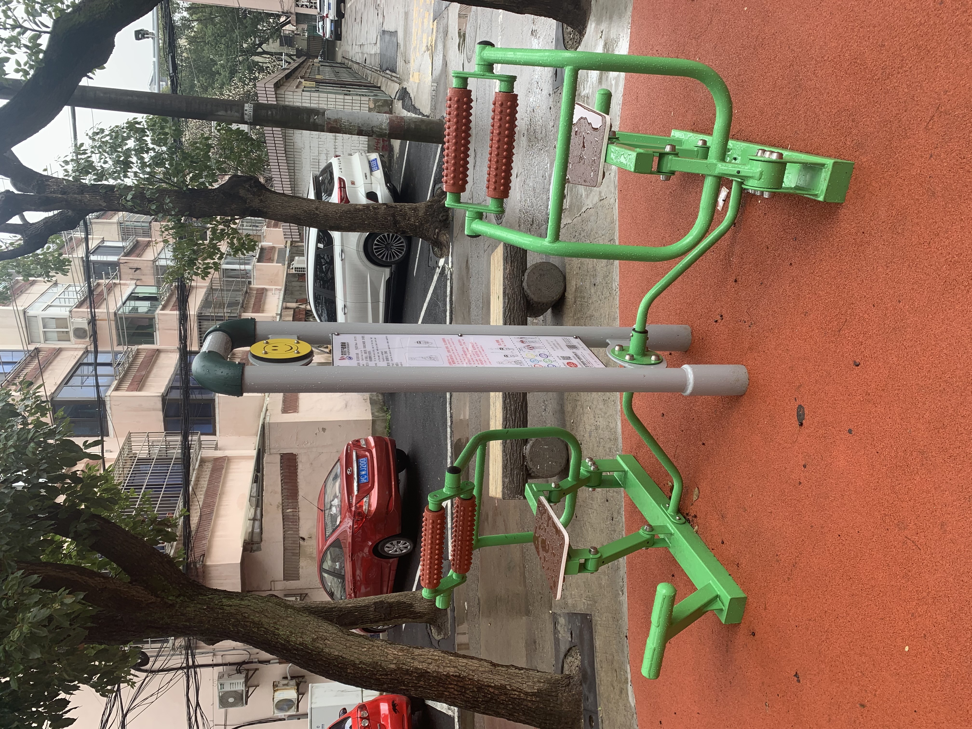 雙位背部訓(xùn)練器