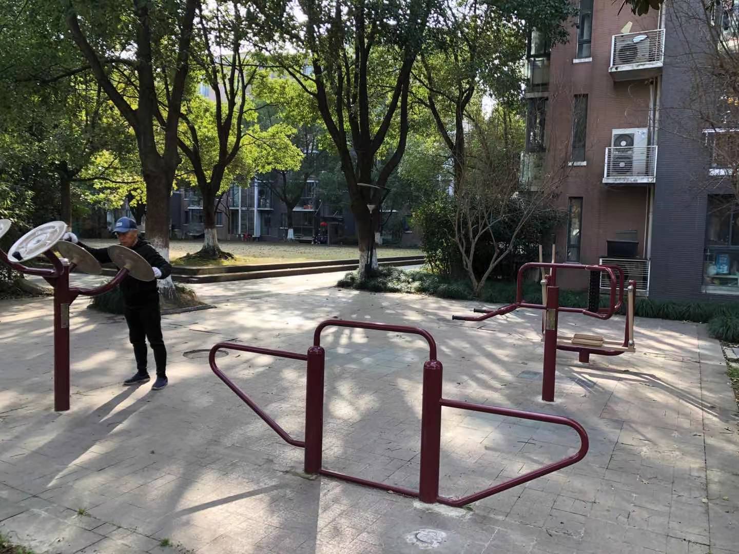 南奧園5號(hào)益智健身點(diǎn)