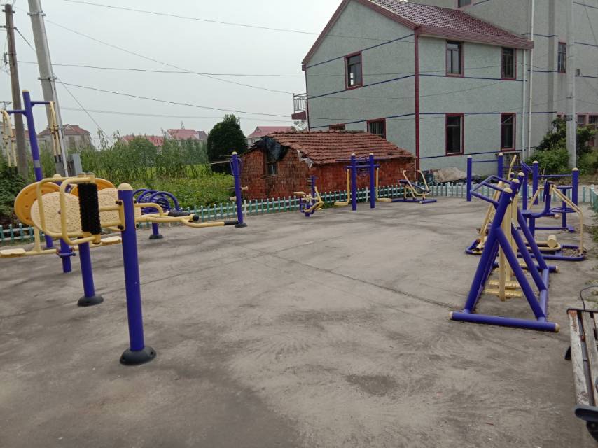 堡鎮(zhèn)四滧村19隊健身點(diǎn)