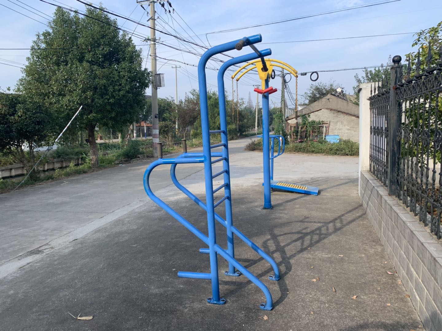 多功能訓(xùn)練器