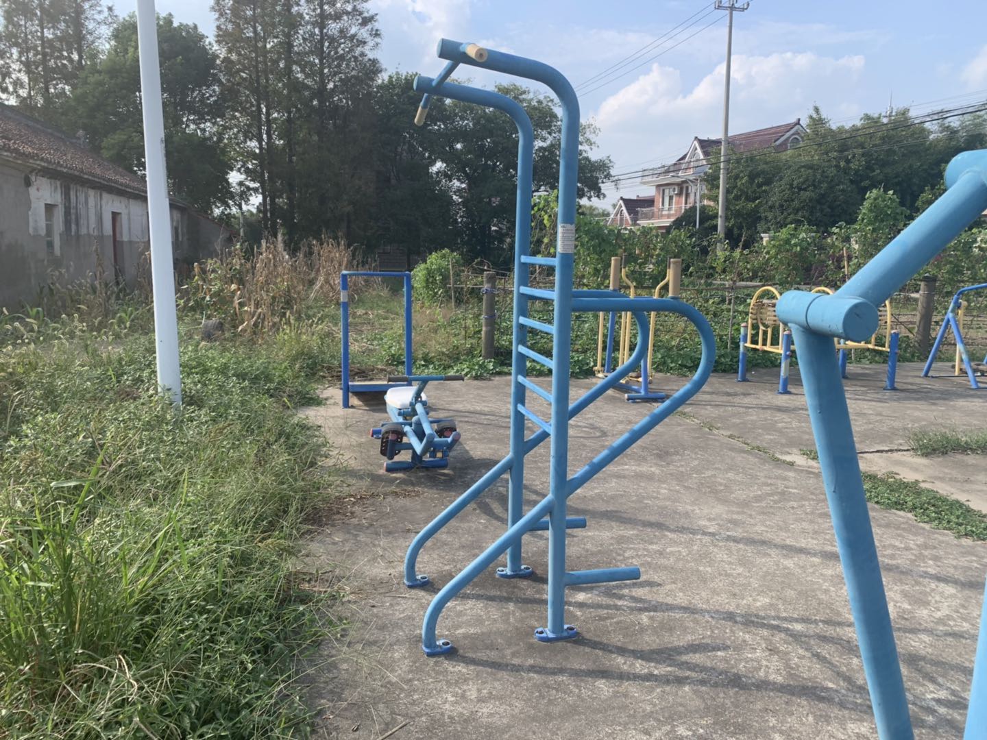 多功能訓(xùn)練器