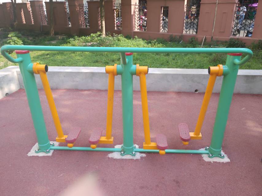 兩聯(lián)漫步機