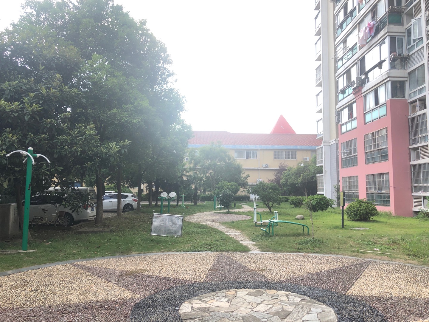 海云居委會(huì)健身點(diǎn)