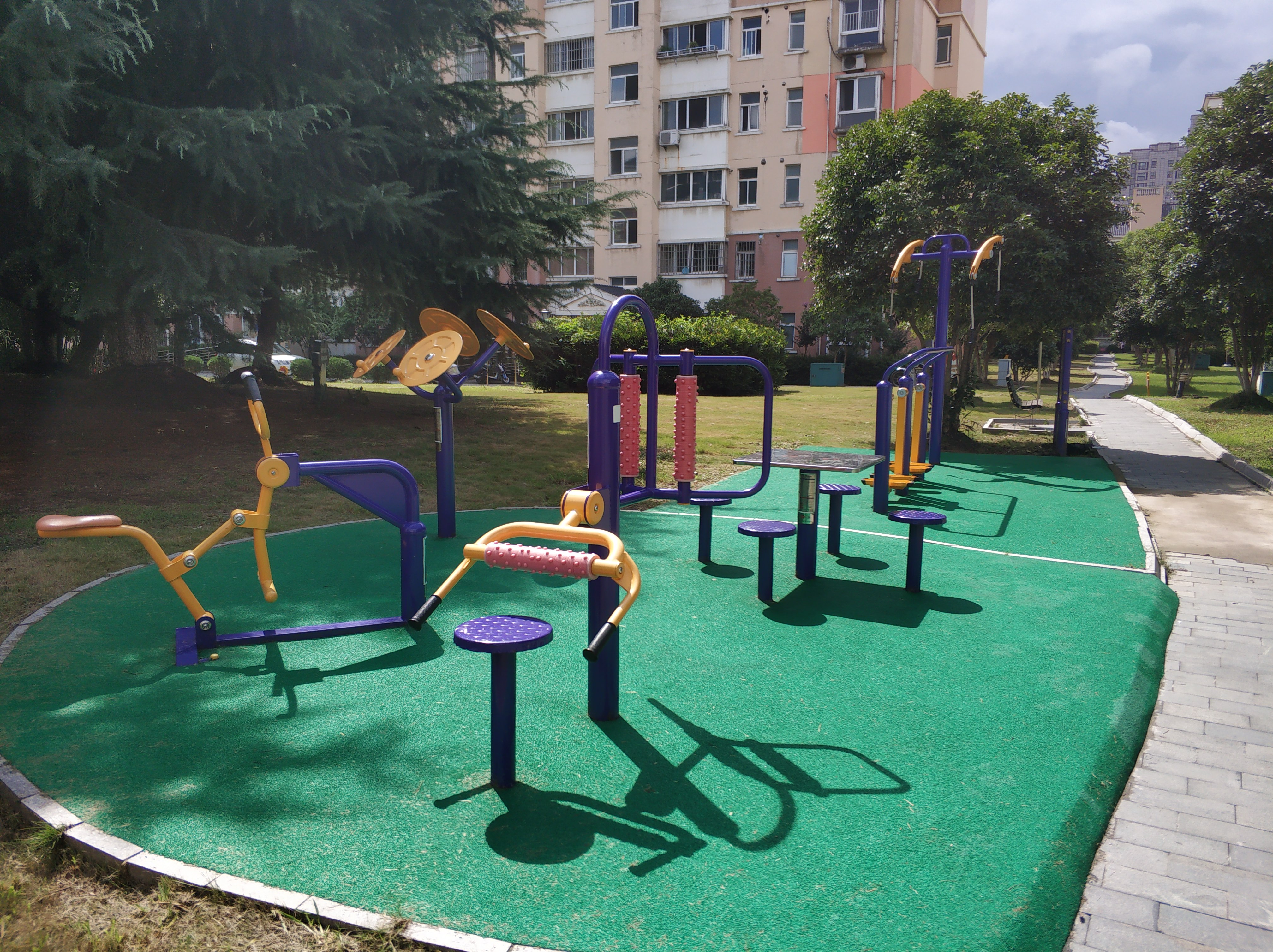 青湖社區(qū)健身點2