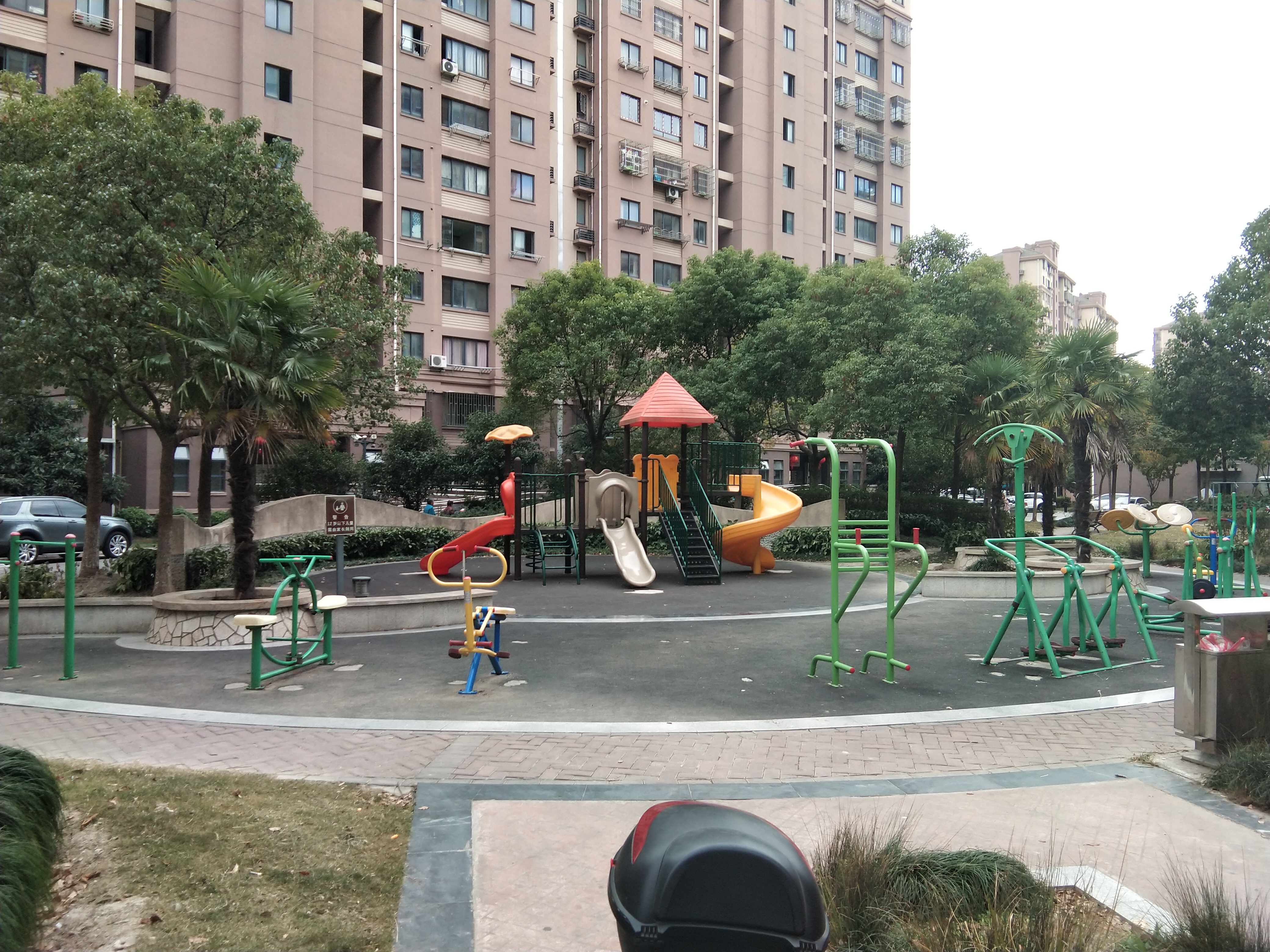 東繡苑健身點(diǎn)