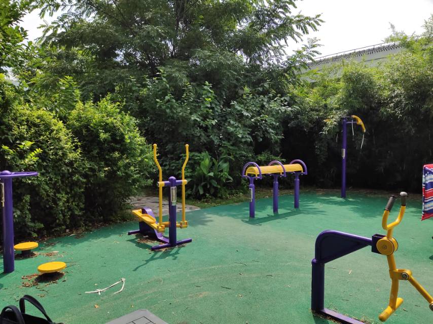 宜達(dá)小區(qū)健身點(diǎn)3