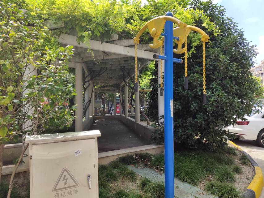 嘉邦社區(qū)勇盛公寓健身點