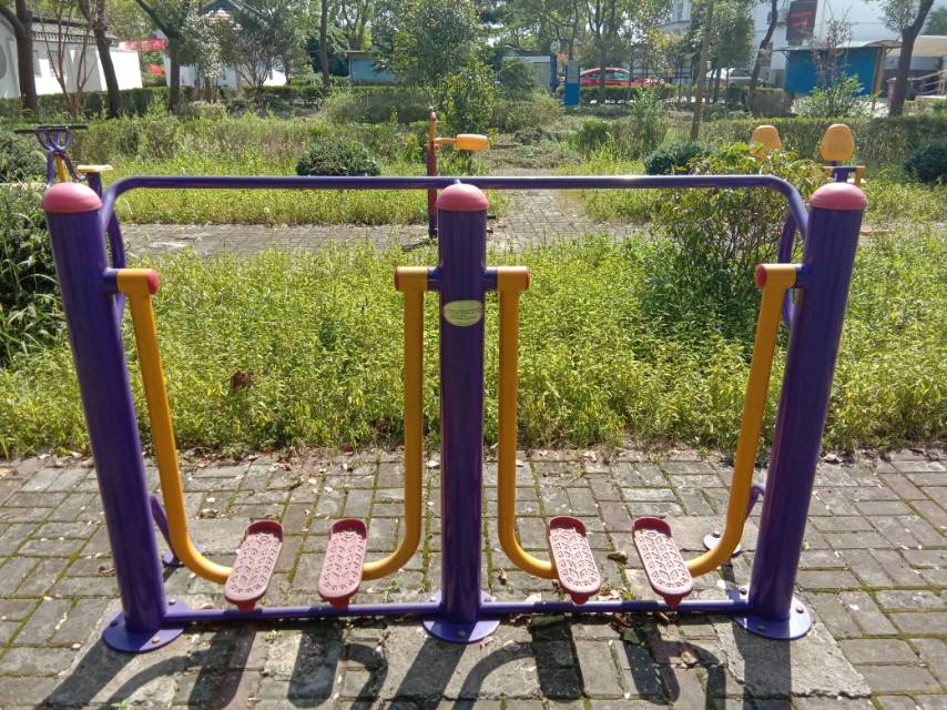 太空漫步機(jī)