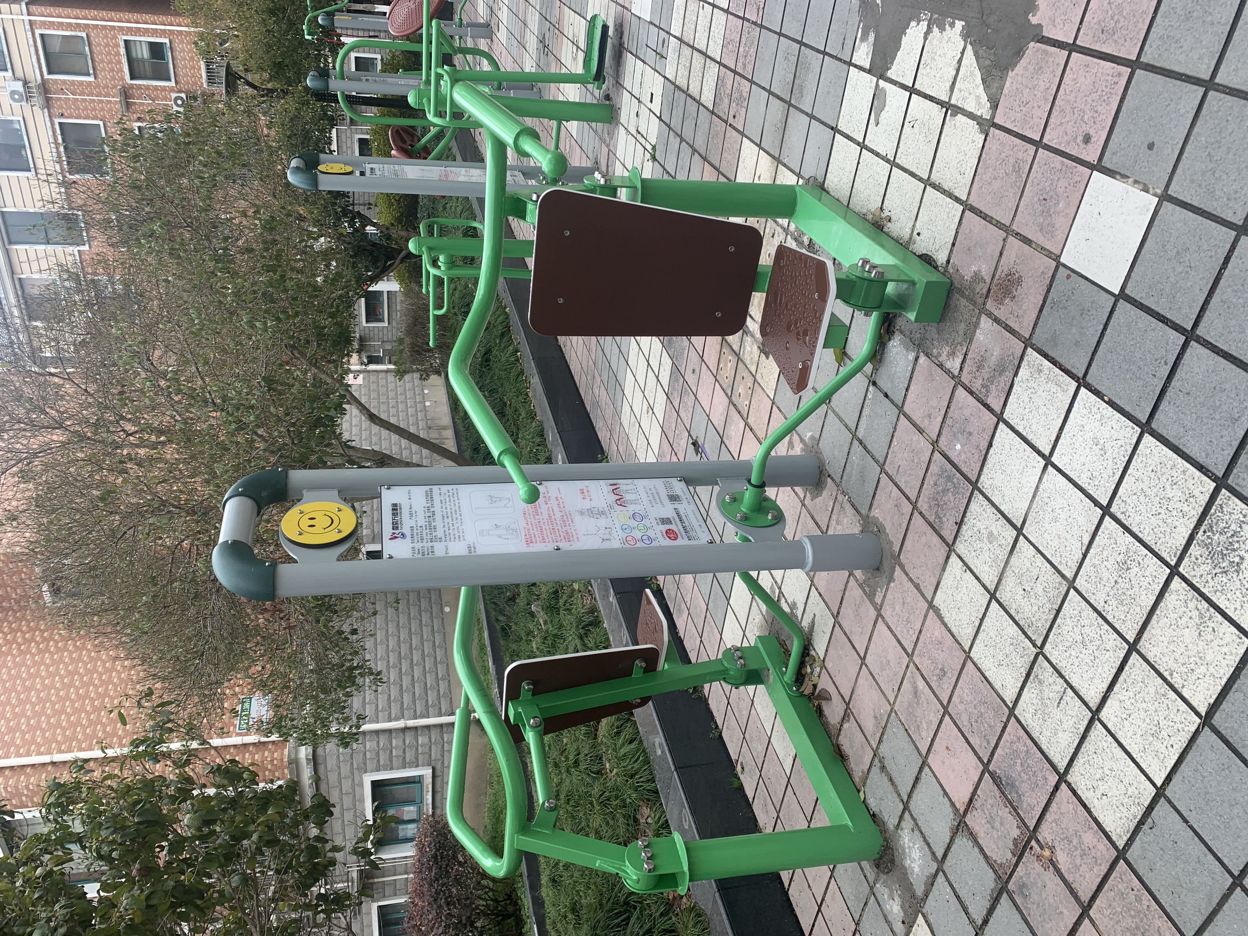 雙位推舉訓練器