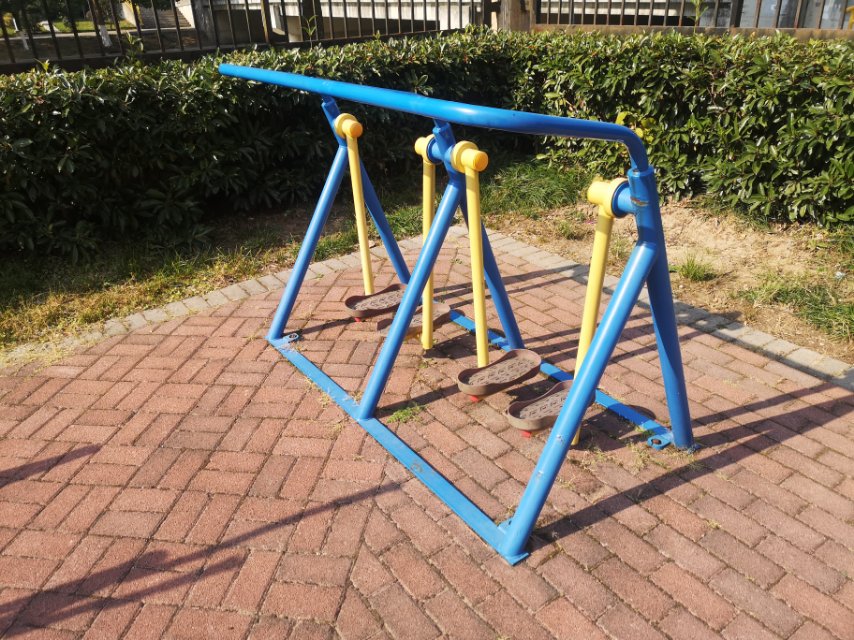 雙位太空漫步機