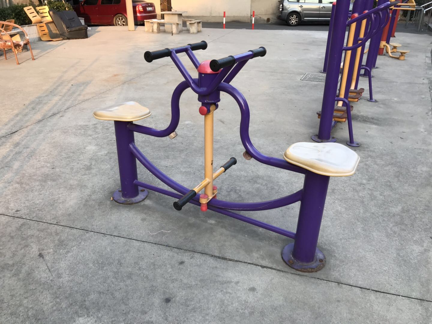 下肢訓(xùn)練器