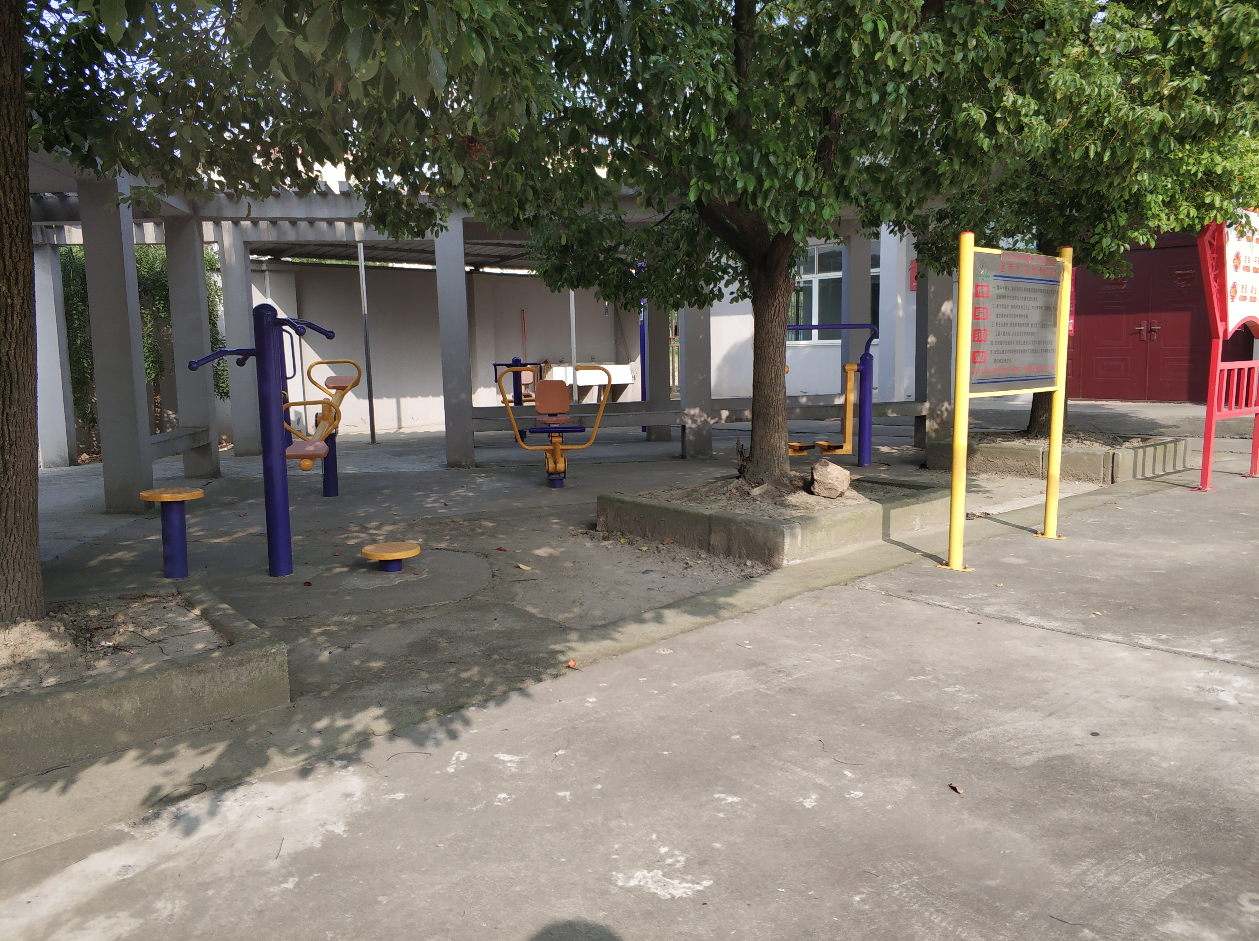 金巷社區(qū)健身苑點