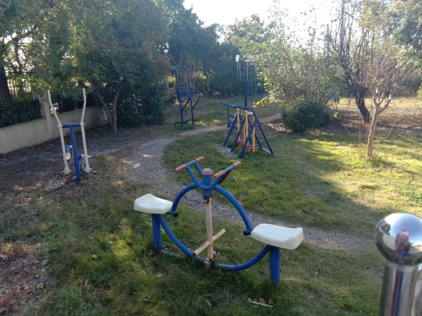 祝西村858號健身路徑