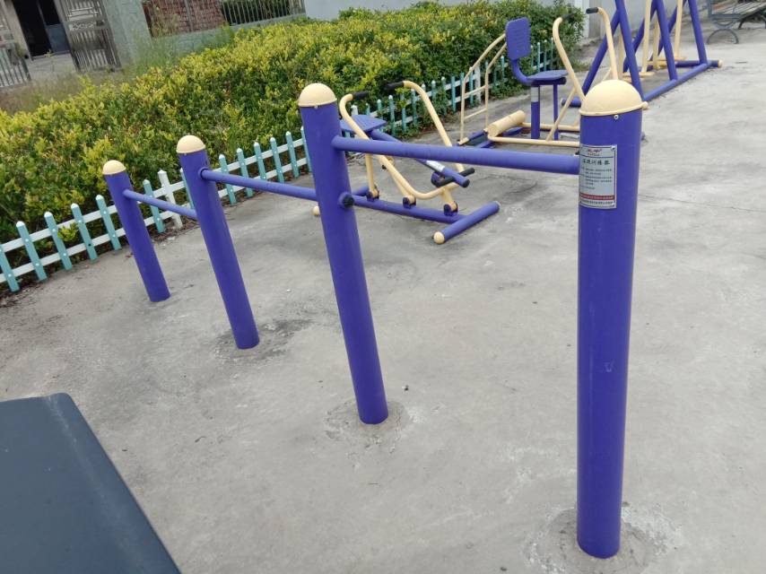 壓腿訓(xùn)練器