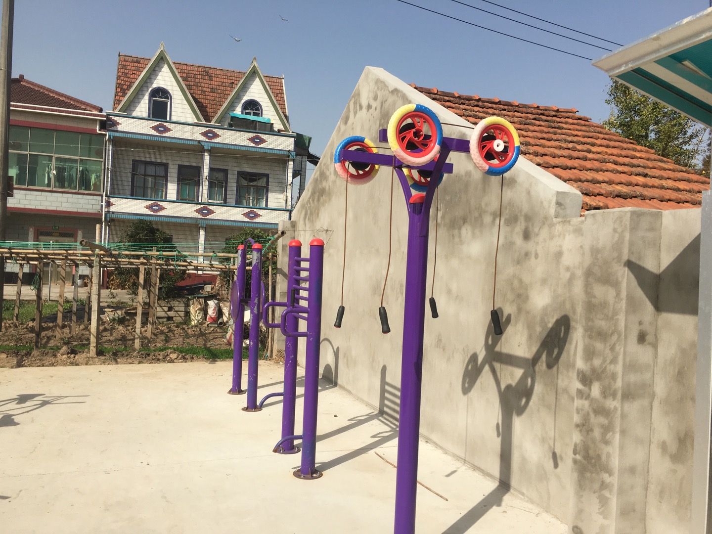 東河村西河7組西健身苑點