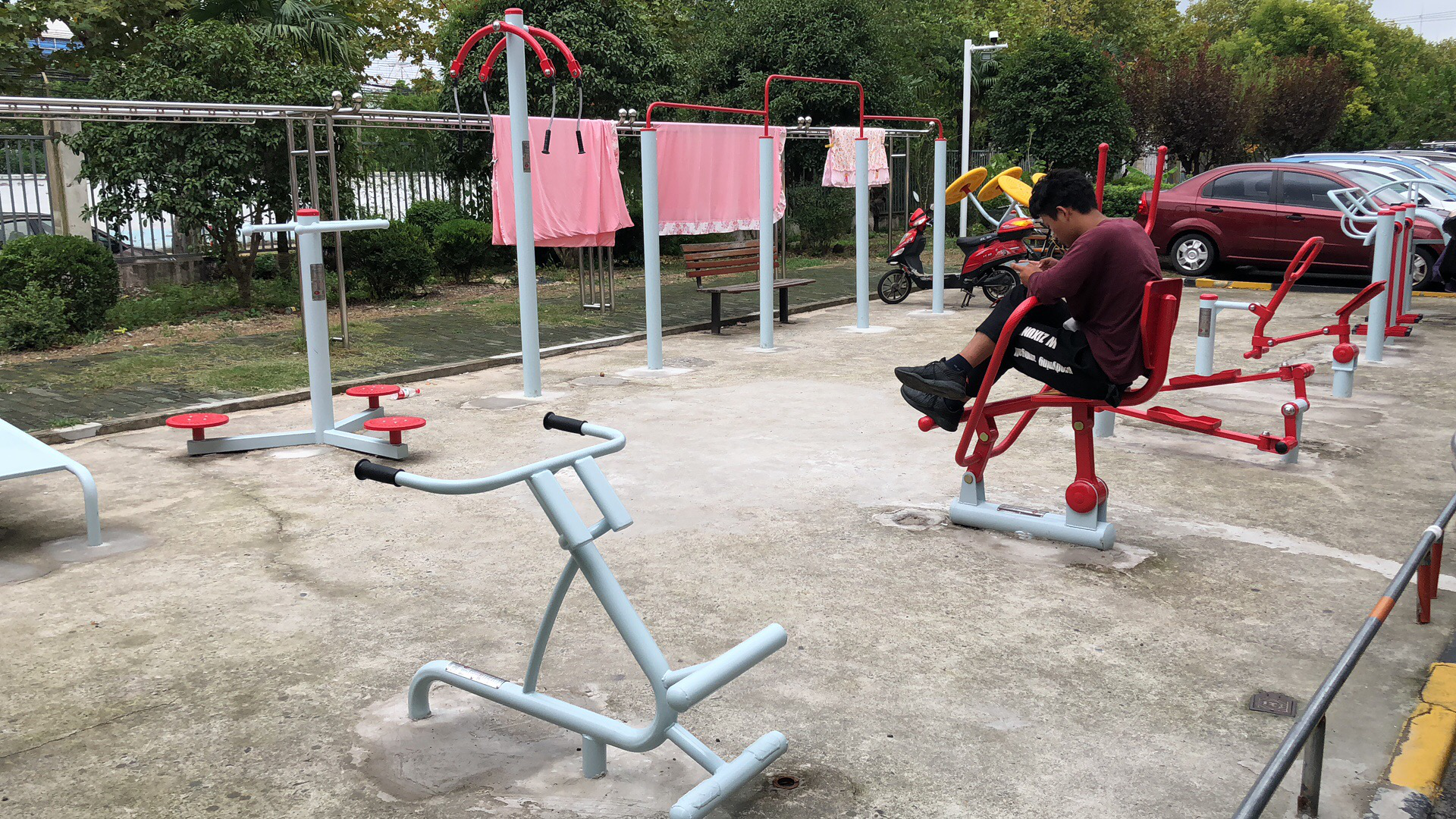 龍港居委健身點(diǎn)