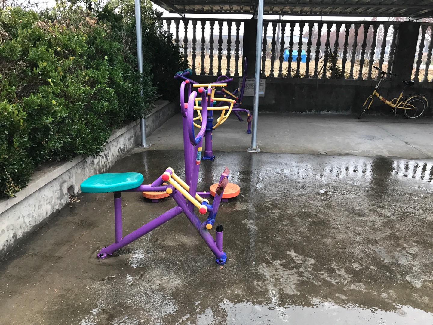 奉城鎮(zhèn)朱墩村市民益智健身苑點