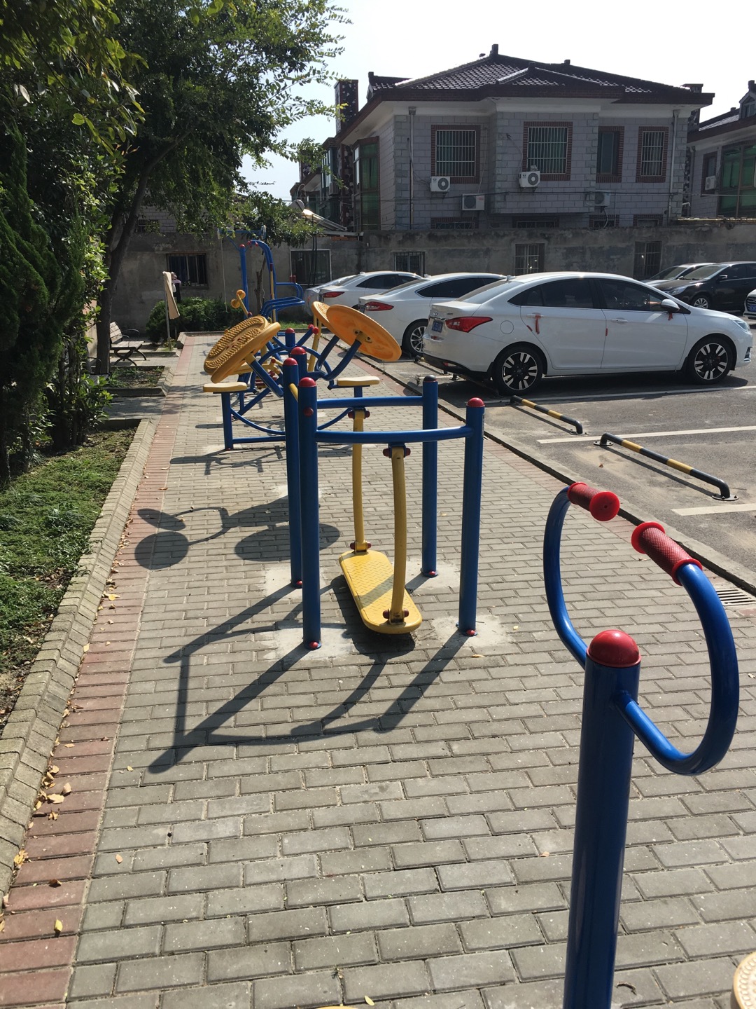 影都小區(qū)健身點