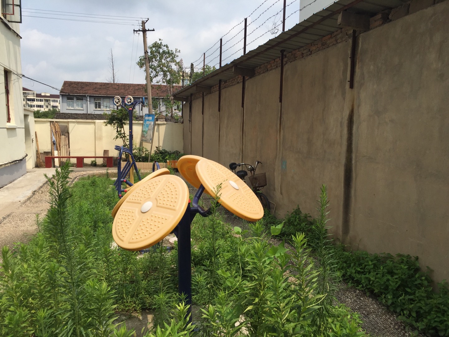 白鶴社區(qū)健身點