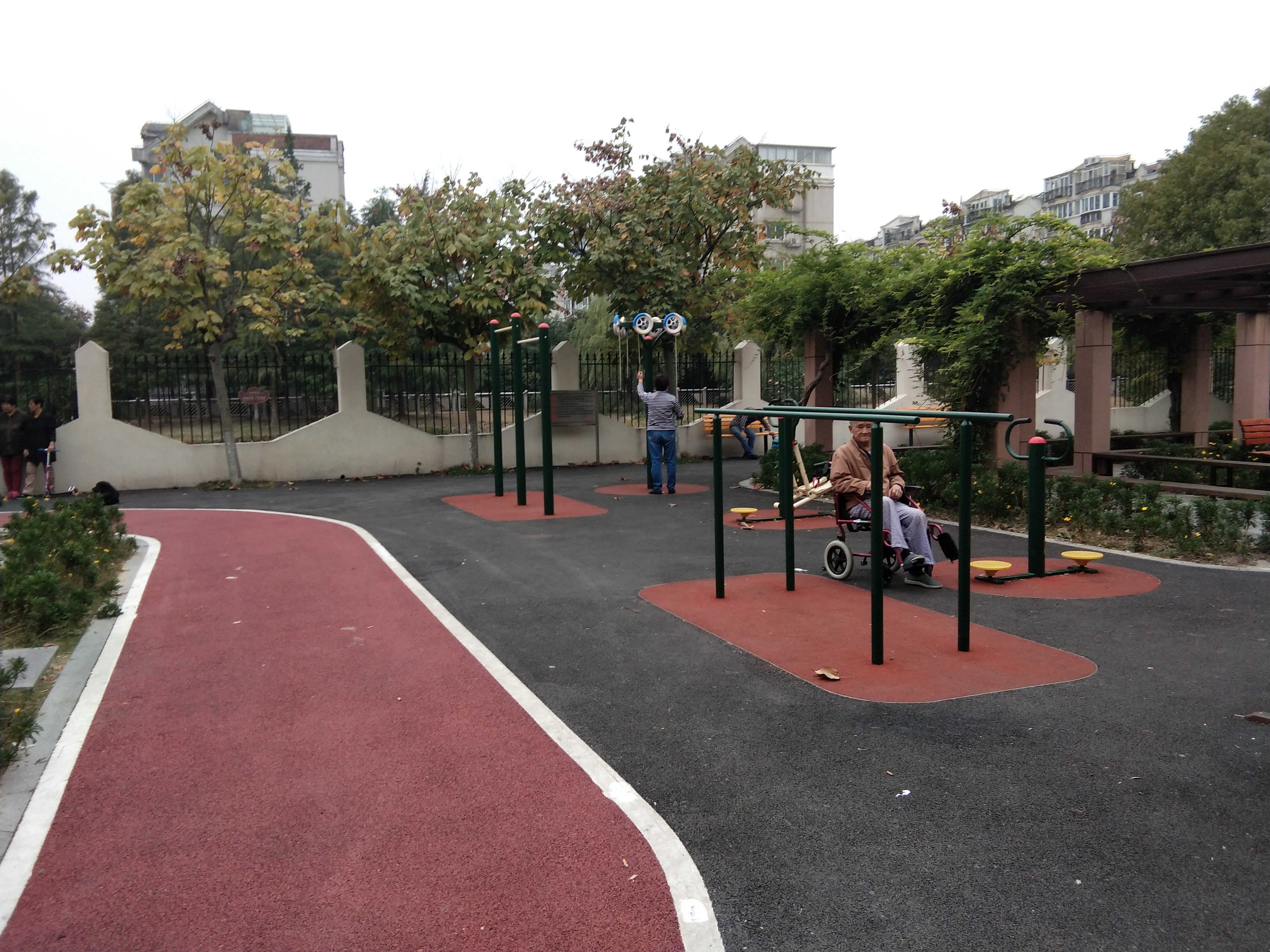 紫葉居委健身點(diǎn)