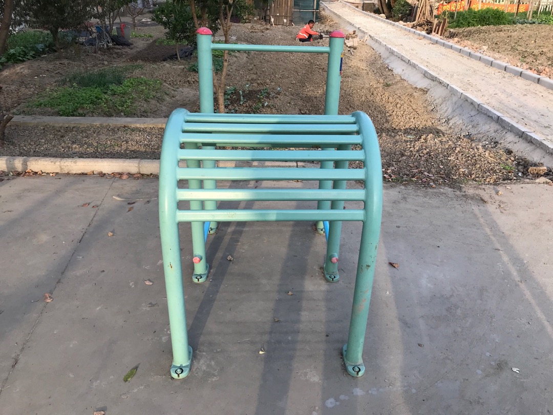 腰背伸展訓(xùn)練器