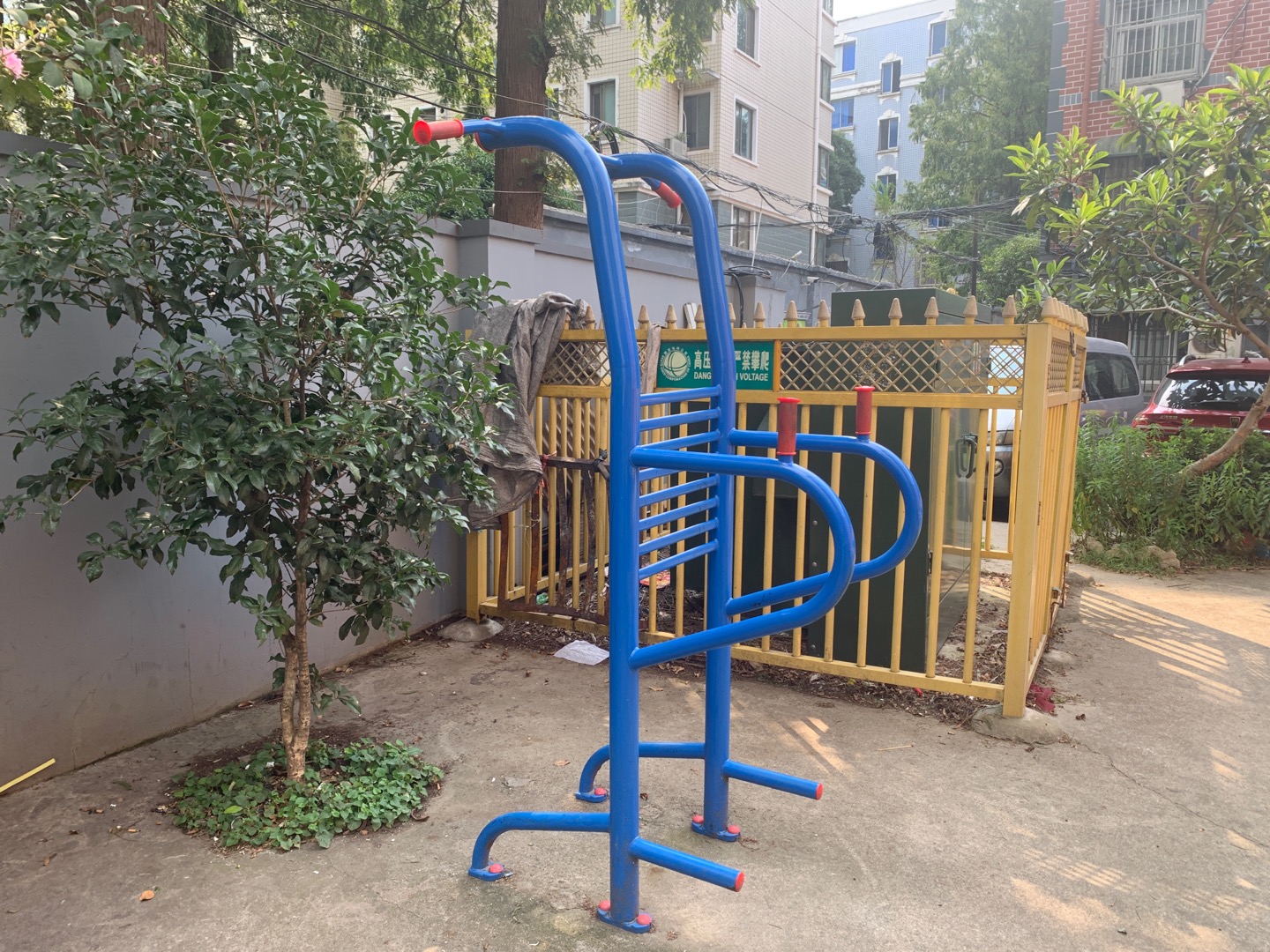 多功能訓(xùn)練器