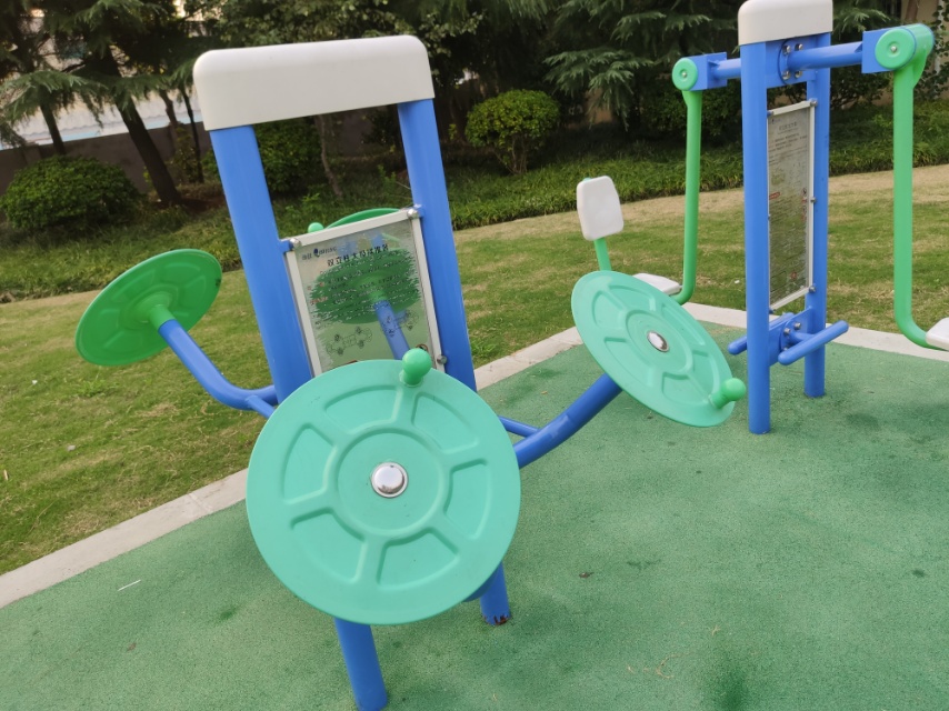 雙立柱太極揉推器