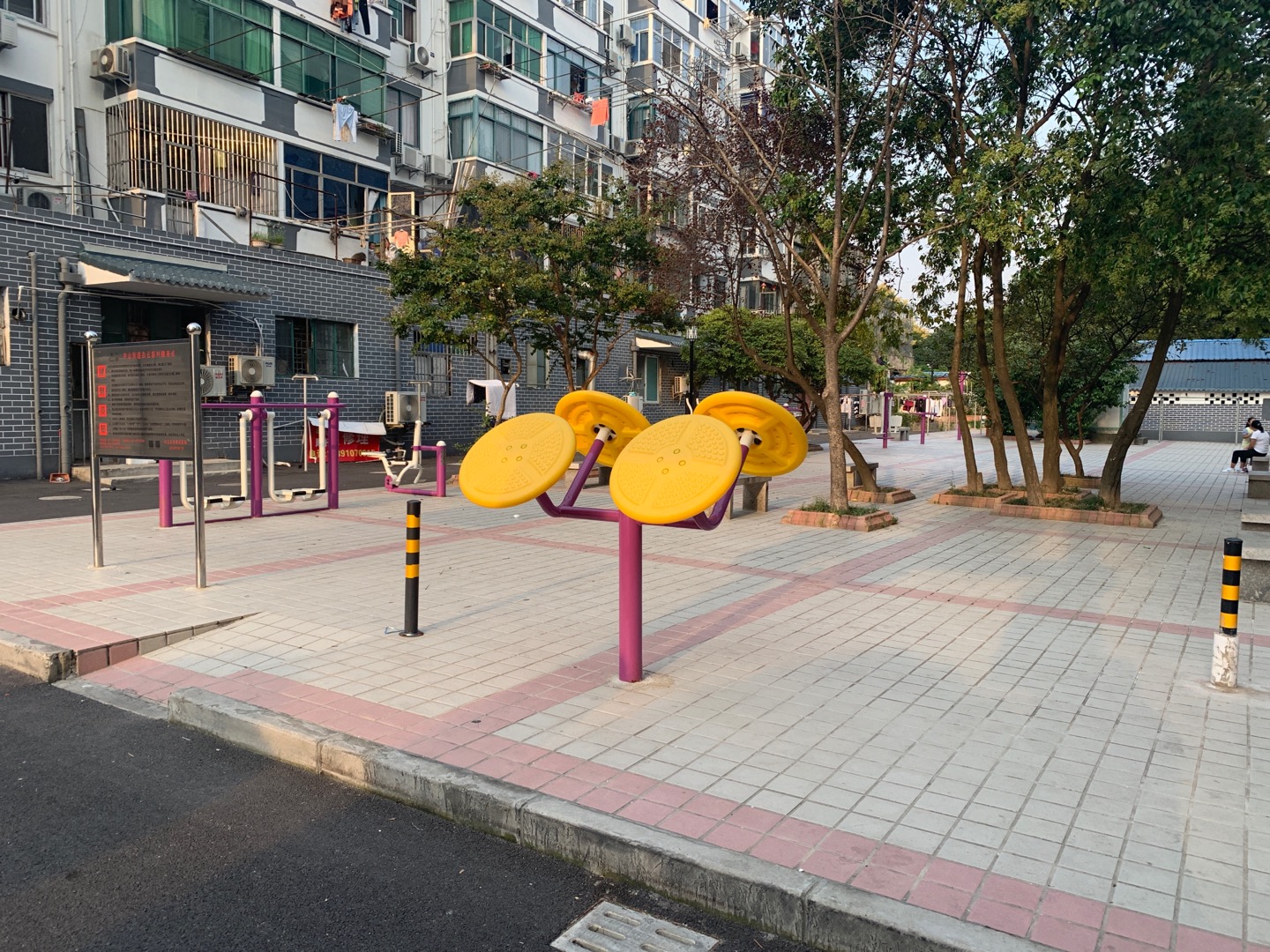 白云健身點(diǎn)