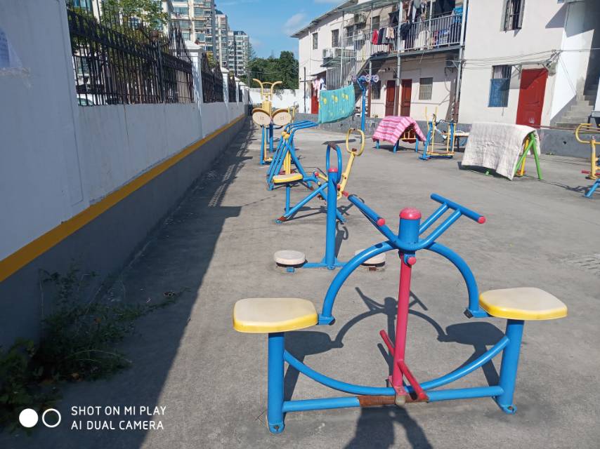 前進(jìn)村唐家隊(duì)健身點(diǎn)