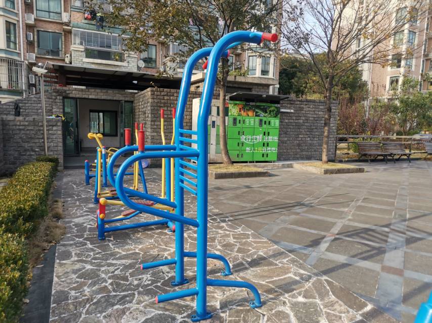 多功能訓(xùn)練器