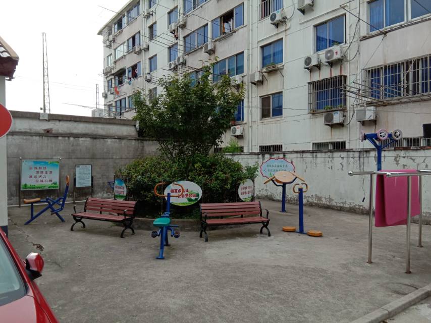 杏花社區(qū)健身點(diǎn)