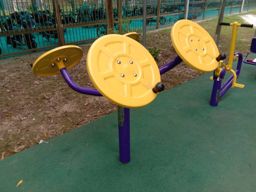 肩關(guān)節(jié)訓(xùn)練器