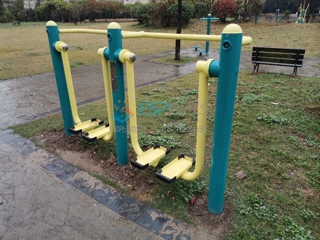 雙位太空漫步機(jī)