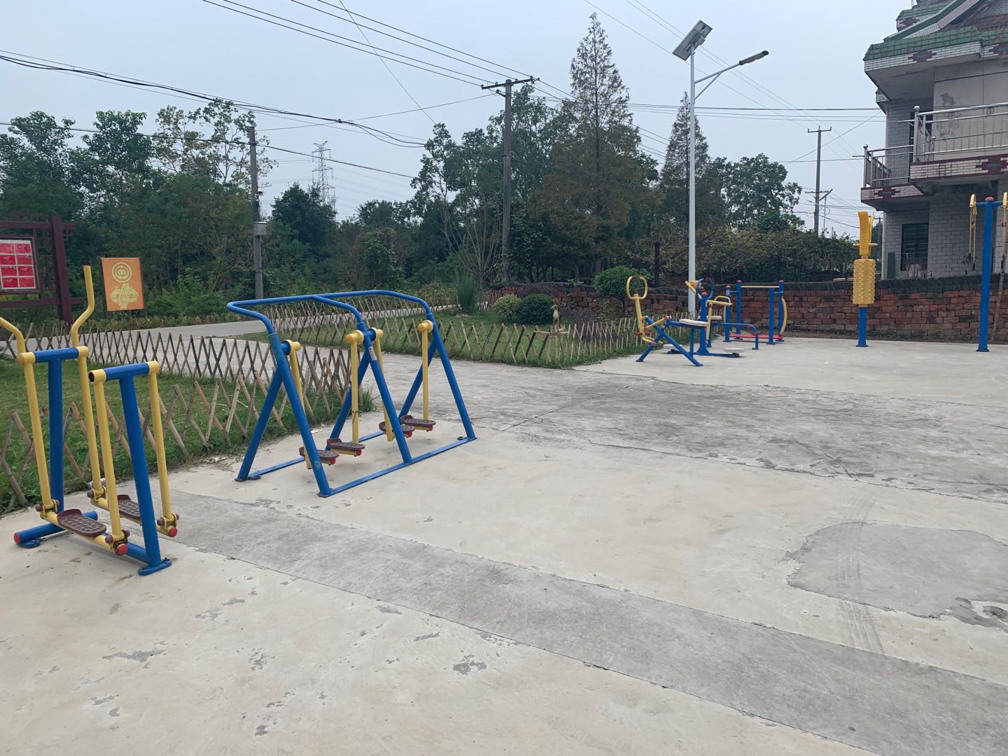 長興村健身點3