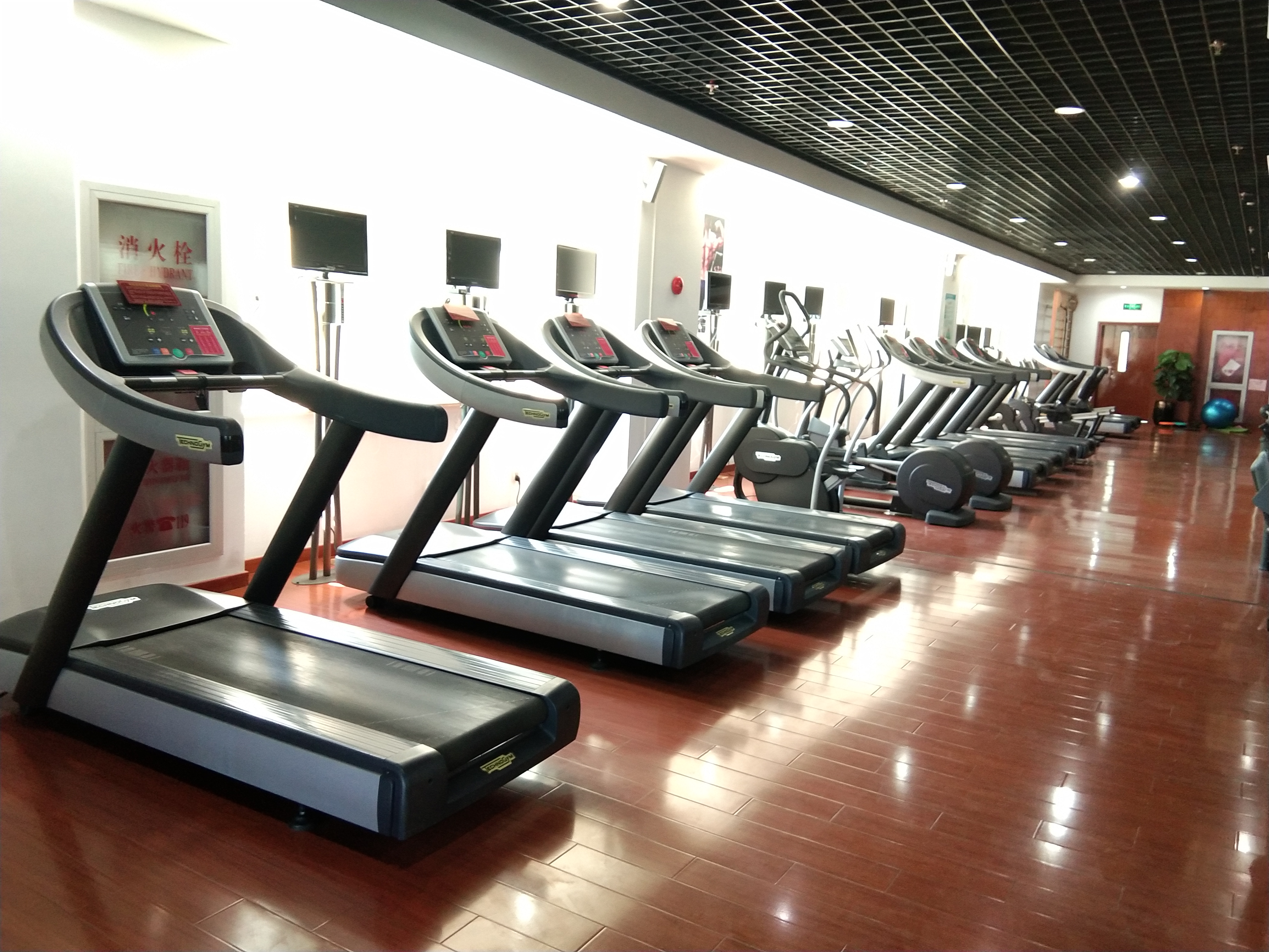 浦江鎮(zhèn)百姓健身房