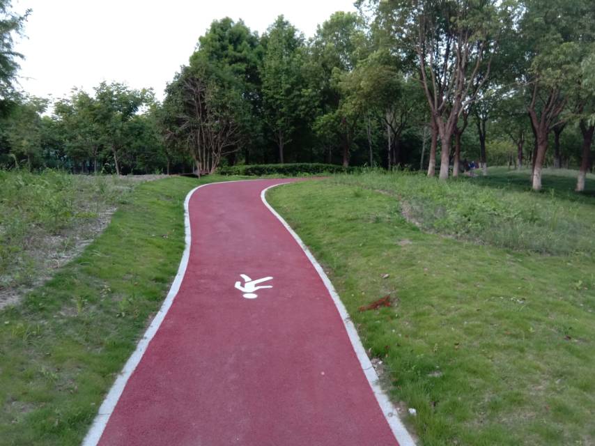 裕民南路城固路市民健身步道