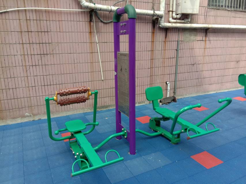 腹背屈伸/劃船訓(xùn)練器